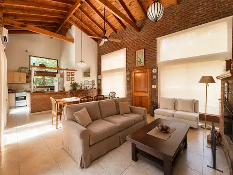 Casa en Venta en La Martona, USD 225.000