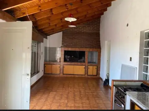 Depto Tipo Casa en Venta de 6 dormitorios