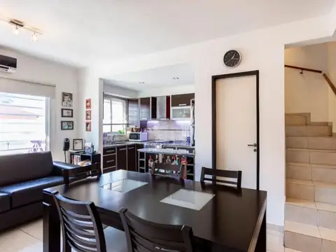 Casa en Venta en Temperley, USD 120