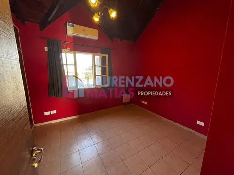VENTA TRIPLEX 3/4 AMBIENTES CON COCHERA, PATIO Y PARRILLA - VILLA PUEYRREDON