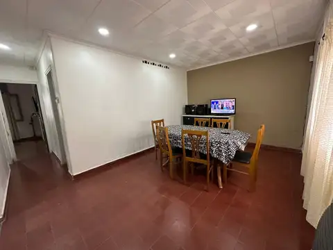 VENTA DE CASA 3 DORMITORIOS BARRIO LICEO CORDOBA