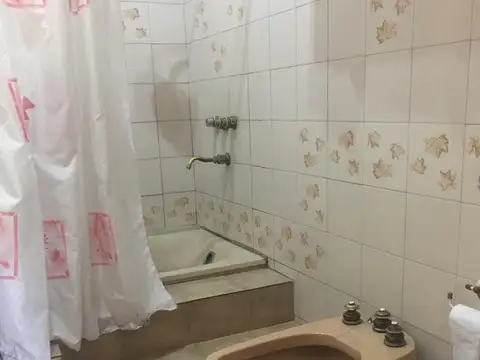 Casa en Venta en Parque Chas, USD 271.000