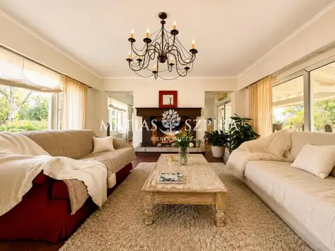 Casa en Venta en Los Pinguinos, USD 1.300.000