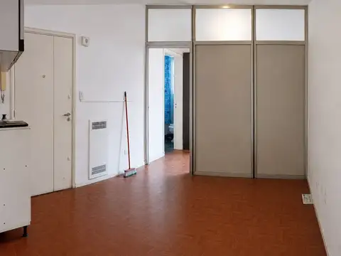 Mario Bravo 100, Piso 8