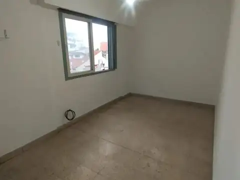 Departamento en Venta en Ramos Mejía, USD 49.000