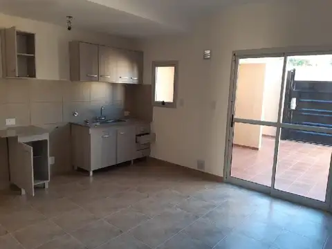 Casa en Venta en Los Hornos, USD 61.000