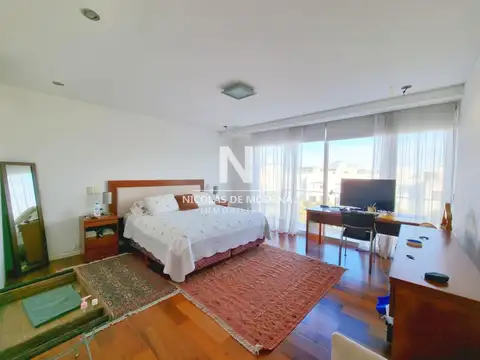 Alquila casa en Manantiales de 3 dormitorios en suite, con hermosa vista al mar