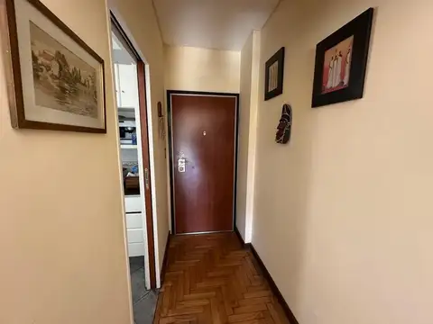 Av Directorio 500, Piso 4