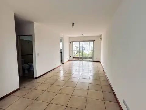 Avenida Juan Bautista Alberdi 4200, Piso 8