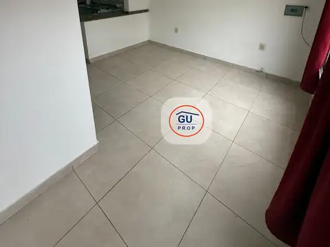 Depto Tipo Casa en Alquiler en José León Suárez, $ 660.000