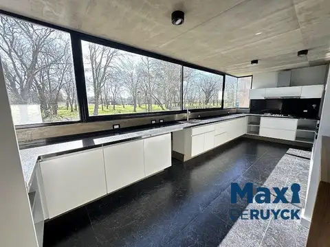 Casa a estrenar desarrollada en una sola  planta, Fincas de Hudson,