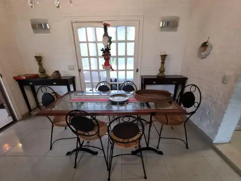 Casa en Alquiler de 5 dormitorios