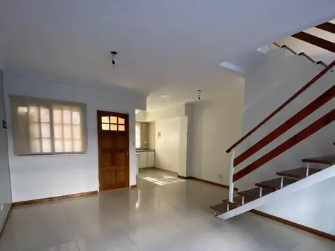 Casa en Alquiler de 3 dormitorios