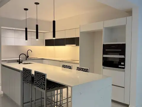 VENTA DEPARTAMENTO DUPLEX 5 AMB CABALLITO AMENITIE