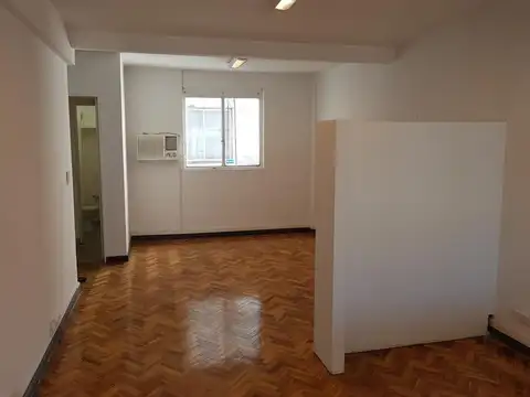 VENTA PACK DE OFICINAS  Y LOCAL COMERCIAL- SE ESCUCHAN OFERTAS