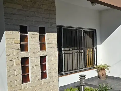 Sarmiento 850