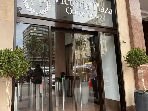 Oficina en Alquiler en Montevideo, USD 5.453