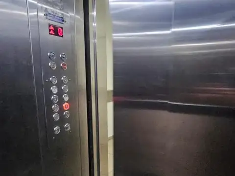 ZEBALLOS  al 473, PISO 2, DPTO. 5