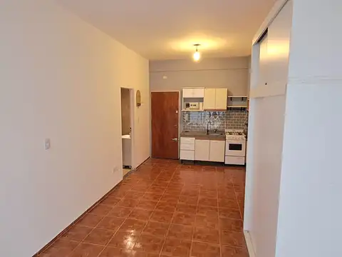 Depto Tipo Casa Monoambiente con 1 baño