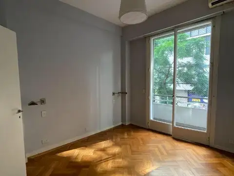 Departamento en Venta al Noreste