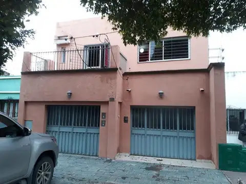 Venta Casa calle 20 de Febrero al 1500