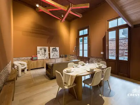 Venta / Permuta - Casa 3 dormitorios con patio y terraza - Lourdes, Rosario.