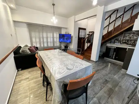 Depto Tipo Casa en Venta 20 años