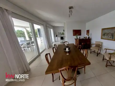 Casa en Venta de 5 dormitorios