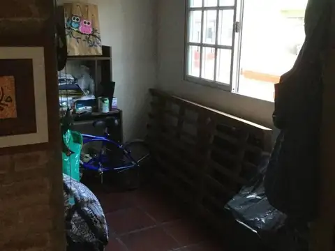 Depto Tipo Casa en Venta en Lanus Oeste, USD 162.000