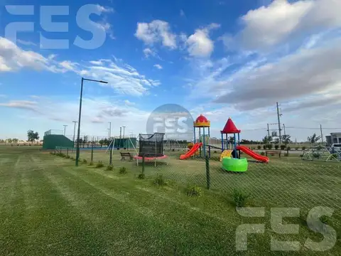 Terreno en Venta 30  mts Fondo