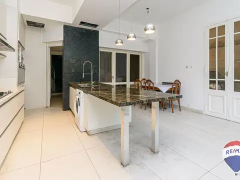 Casa Venta 10 amb Jardín Pileta 8,66x51 Belgrano R