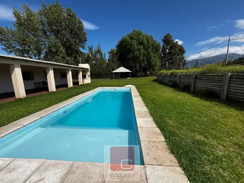 COCUCCI INMOBILIARIA VENDE casa en Lujan De Cuyo