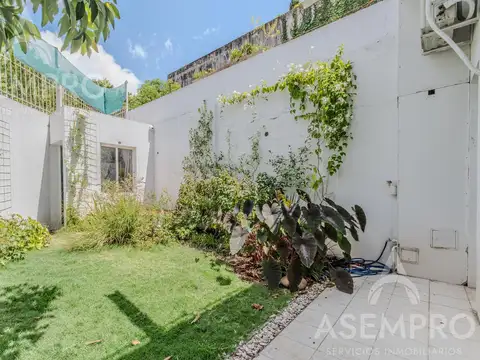 Venta Casa Reciclada- 5 ambientes- Jardín, terraza y pileta!