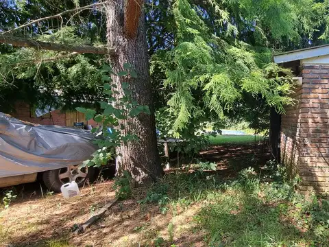 Venta Casa Quinta con pileta en excelente ubicación