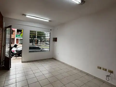 Local en Alquiler en Resistencia, $ 250.000