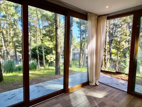 Casa en Venta en Mar de las Pampas, USD 165.000