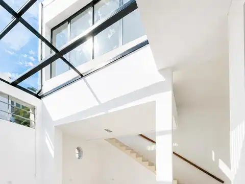 Depto Tipo Casa en Venta de 5 ambientes