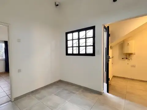 Depto Tipo Casa 2 ambientes con 1 baño