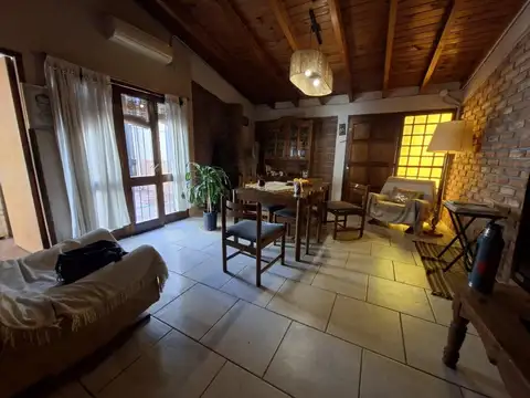 Casa en Venta en Sexta Sección, USD 110.000