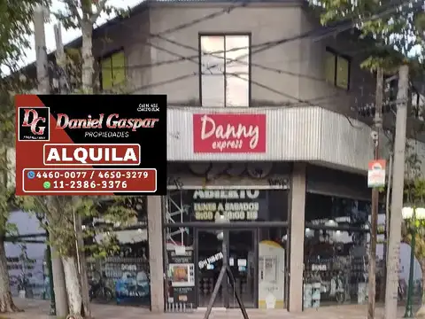 ALQUILER – INMEJORABLE LOCAL COMERCIAL EN ESQUINA – 700 M2