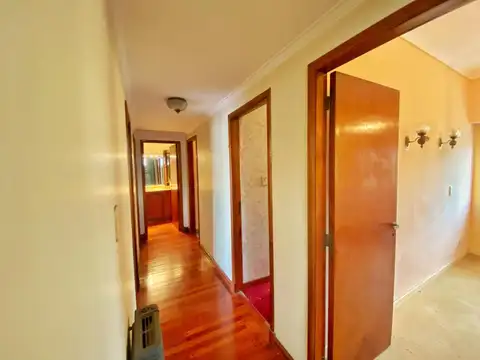 Casa en Venta en Lanus Oeste, USD 185.000