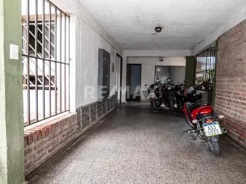 B° Castañares. Zona Norte. Block K. Grupo 100