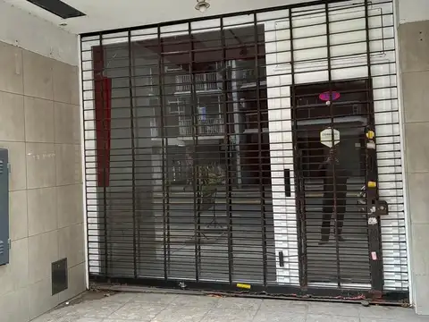 Avenida Luis María Campos 300