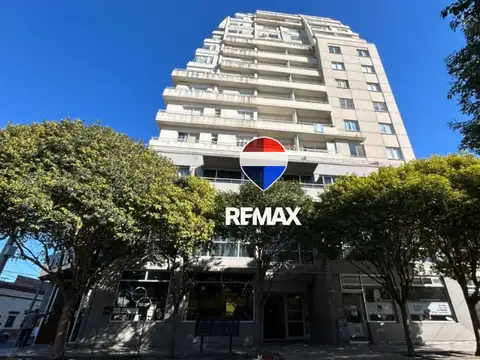 VENTA DEPARTAMENTO 3 AMBIENTES 2 BAÑOS MACROCENTRO