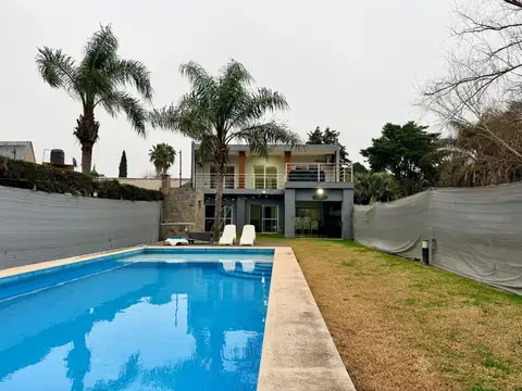 VENTA CASA DE 3 DORMITORIOS EN FUNES - GARITA 18