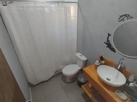 Casa 2 ambientes a 7 cuadras del mar