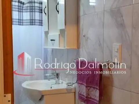 Casa 3 ambientes con 2 baños