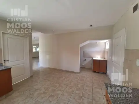 Casa en Alquiler al Este