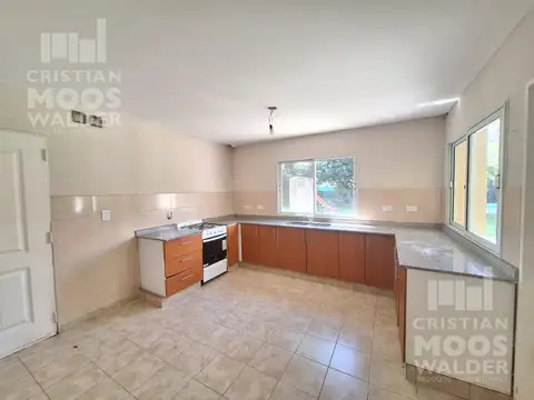 Casa en Alquiler al Este