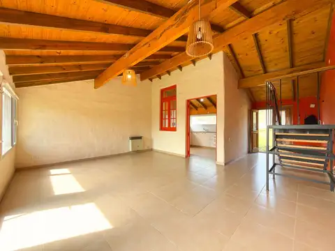 Casa 3 ambientes con 1 baño